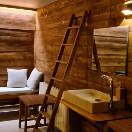 לינה וארוחת בוקר La Reserve De Rilhat Cognat-Lyonne