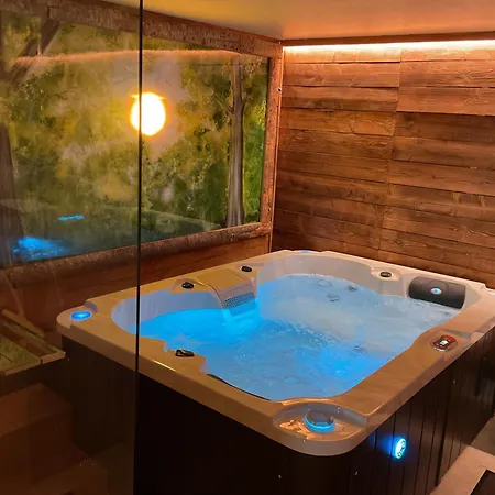 Panzió La Reserve De Rilhat 4*