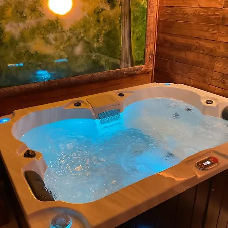 לינה וארוחת בוקר La Reserve De Rilhat