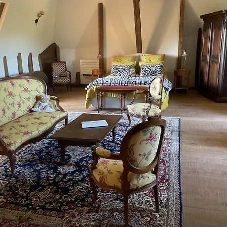 לינה וארוחת בוקר La Reserve De Rilhat 4*