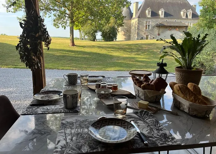 La Réserve De Rilhat Couette-café 4*