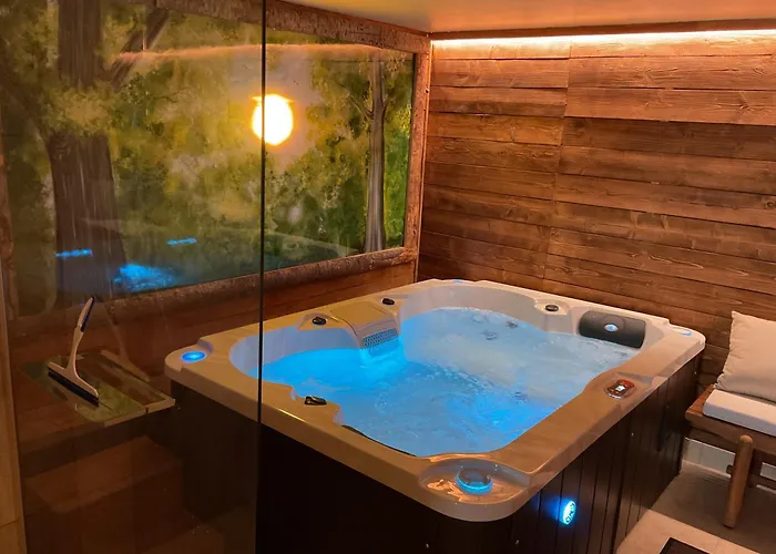 Couette-café La Réserve De Rilhat 4*